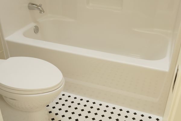 Fiberglass Tub Replacement in Columbus